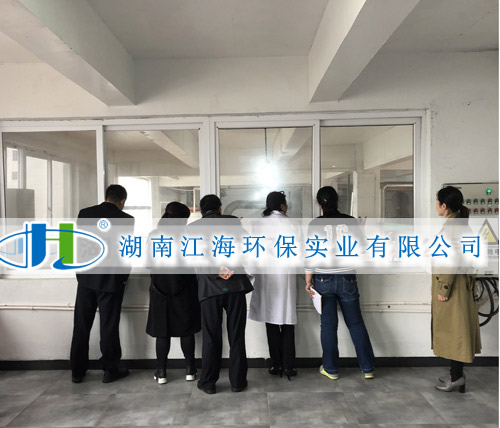 客戶滿意是檢驗(yàn)我們工作的實(shí)時(shí)標(biāo)準(zhǔn)！